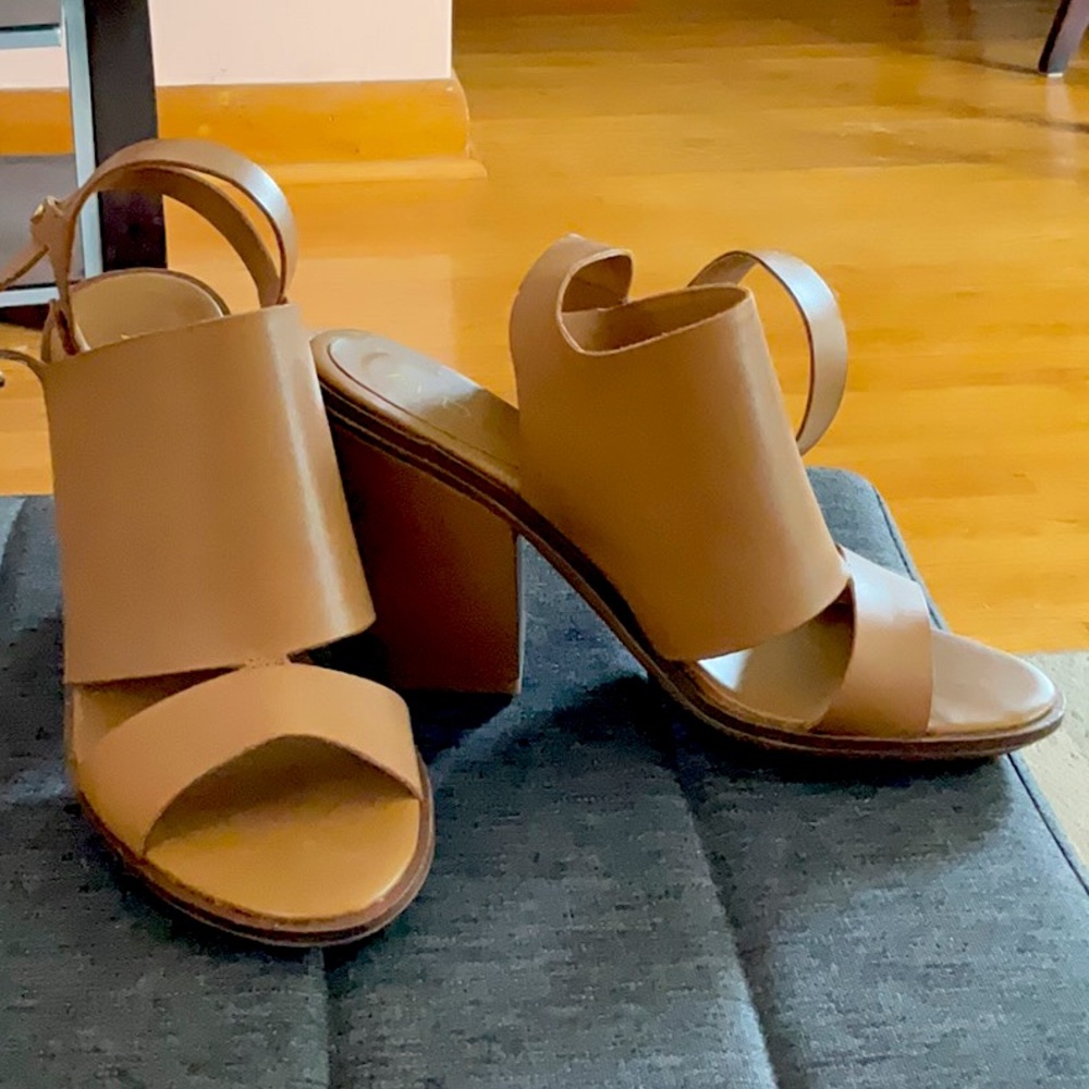 Aldo Tan Heels Size 9